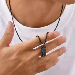 Auric Black Forge – Halssmykke til mænd i sort stål