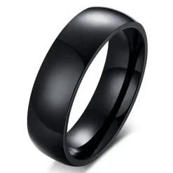 Blackcoatet herrering i ædelstål.