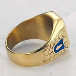 Blue bandring i titan og bluecoat