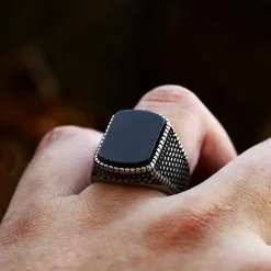 Brazer herrering med stor onyx