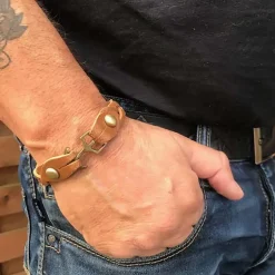 Brun Læderflettet armbånd.