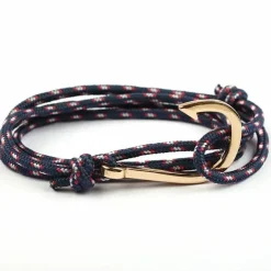 Fiskekrog forgyldt stål.