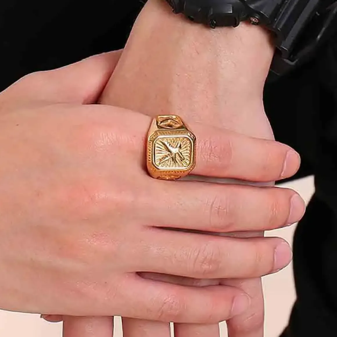 Golden Eagle Signetring – Symbol på styrke og frihed