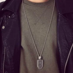 Gothic halssmykke "S"