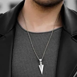 Halssmykke "Triangle" Steel