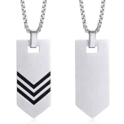 Jadey halssmykke i mat rustfri stål