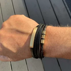 Kalaz gold armbånd i læder og stål