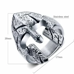 Kriger-hjelm ringen i stål.