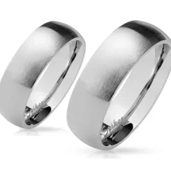 Mat ædelstål forlovelsesringe.