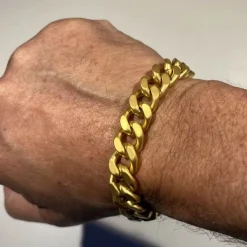 Mat golden square armbånd i ædelstål / 1,2 cm