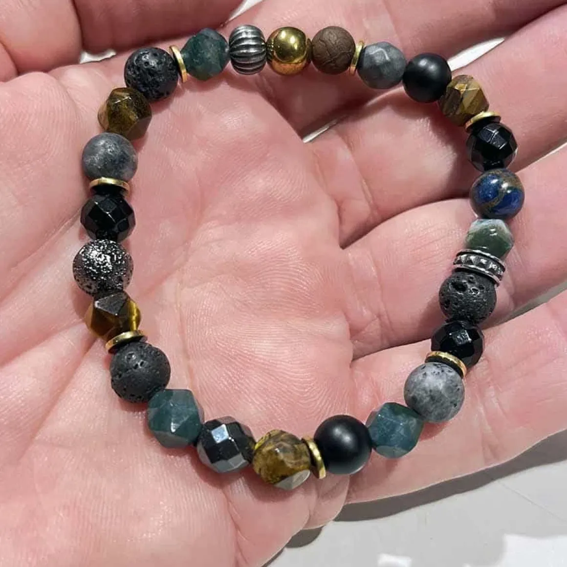 Maurazi perlearmbånd med multiperler