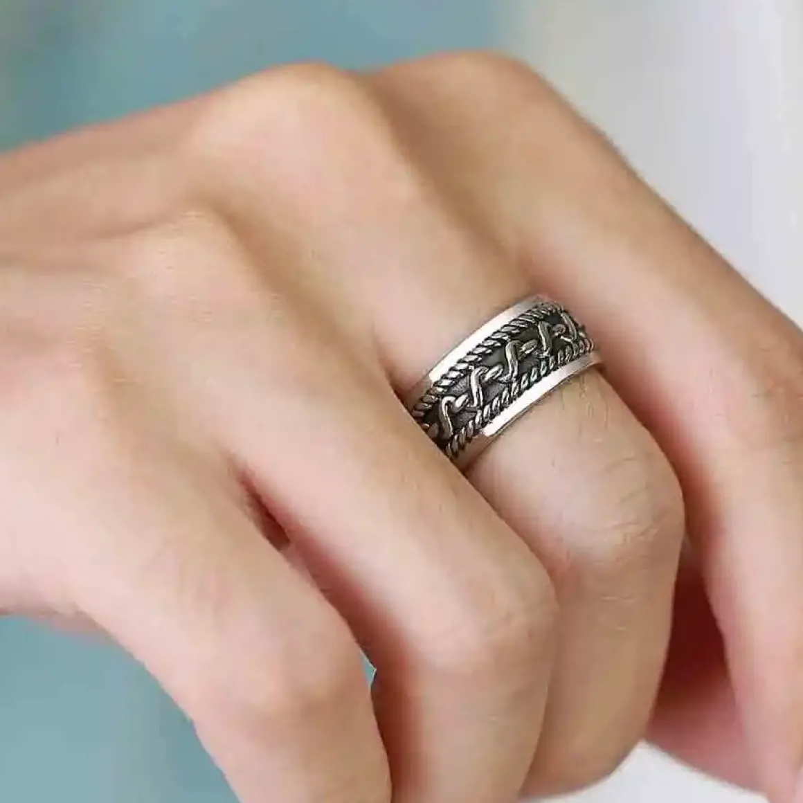 Nazar herrering i stål