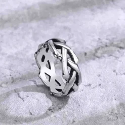 Neptun herrering i stål.