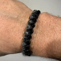 Netao armbånd mad faceterede natursten.