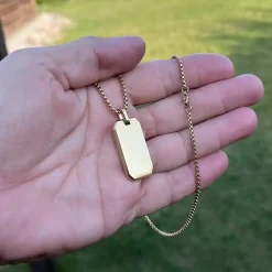 Planc halskæden i forgyldt rustfri stål.