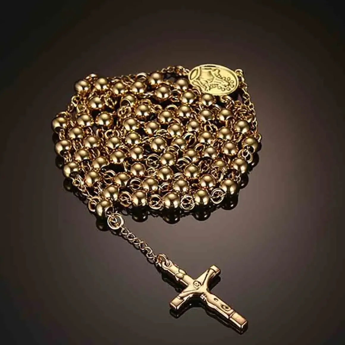 Rosenkrans i forgyldt stål.