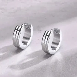 Silver Ridge Hoop – Klassisk Herreørering i Rustfrit Stål