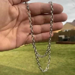 Stål kæde på 6mm og 60cm.