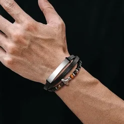 Viking Spirit Armbånd – Sort læder & Tiger Eye perler